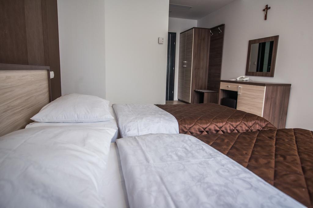 Hotel Lux Medugorje Ruang foto