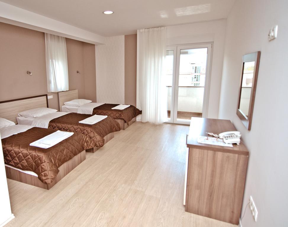 Hotel Lux Medugorje Ruang foto