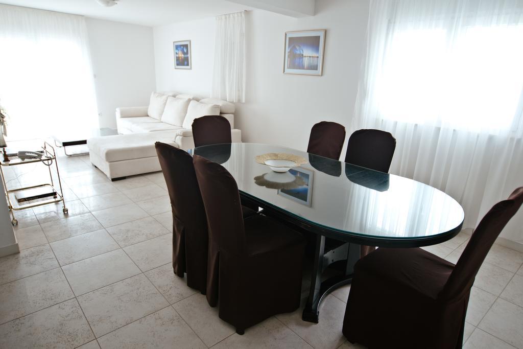 Hotel Lux Medugorje Ruang foto