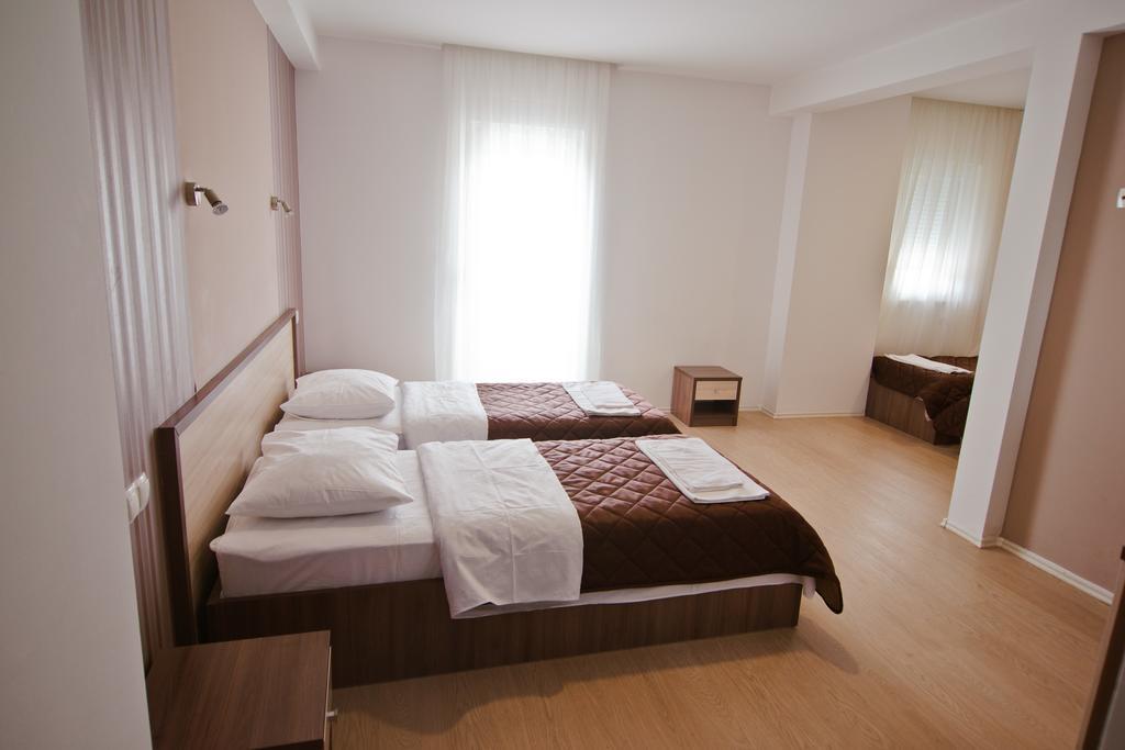 Hotel Lux Medugorje Ruang foto